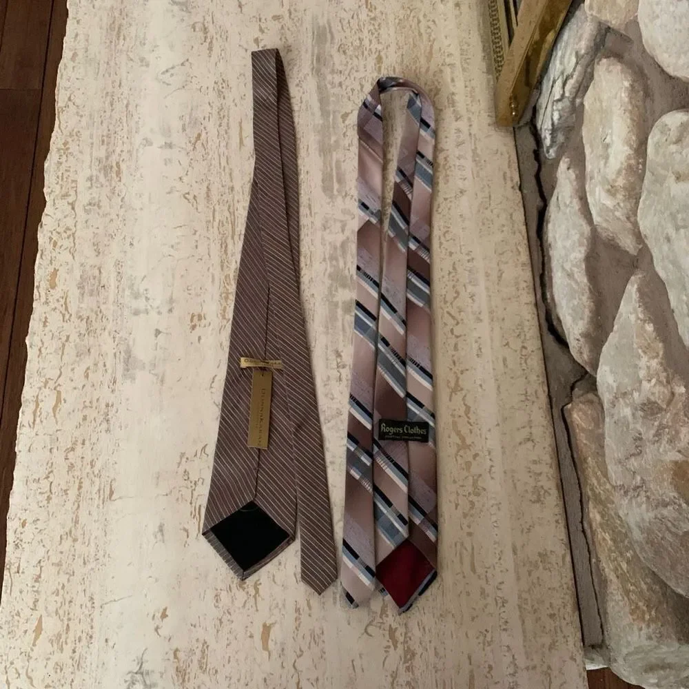 👔1 Nwt donna karen tie + 1